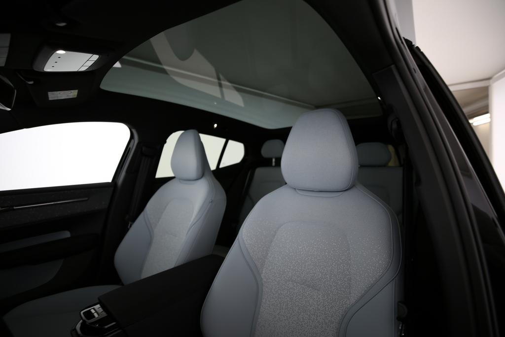 Volvo EX30 E60 Twin Ultra Performance AWD_6